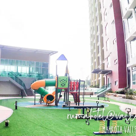 Valley Suite Indera Mahkota Kuantan By Rumahotel Exterior photo